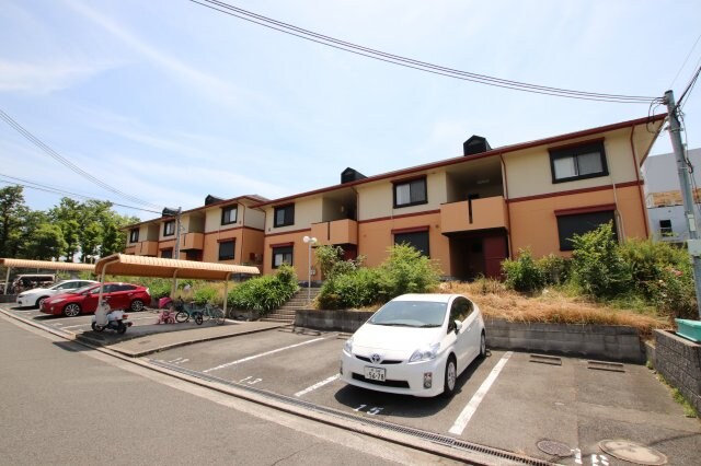 エセルディハイツA棟の物件外観写真