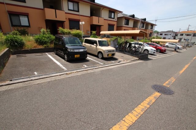 エセルディハイツA棟の物件外観写真