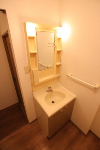 エセルディハイツA棟の物件内観写真