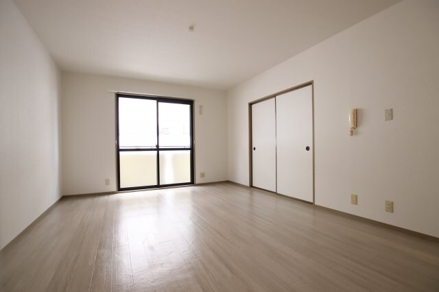 エセルディハイツA棟の物件内観写真