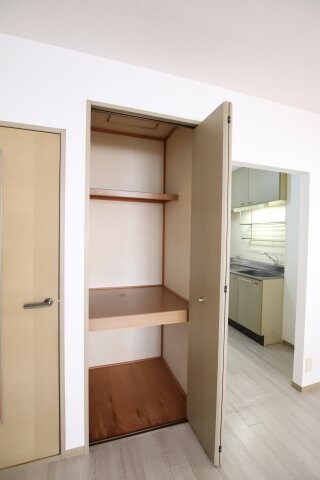 エセルディハイツA棟の物件内観写真