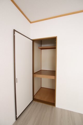 エセルディハイツA棟の物件内観写真