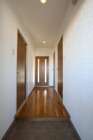 ロイヤルガーデン長野の物件内観写真