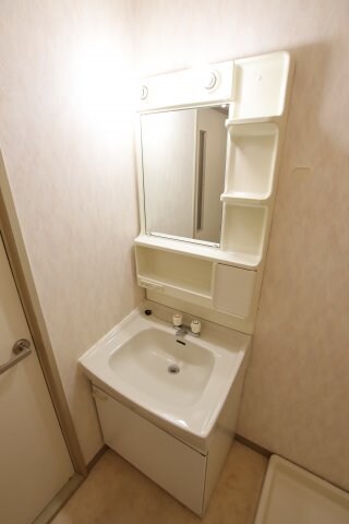 ロイヤルガーデン長野の物件内観写真