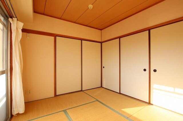 ロイヤルガーデン長野の物件内観写真