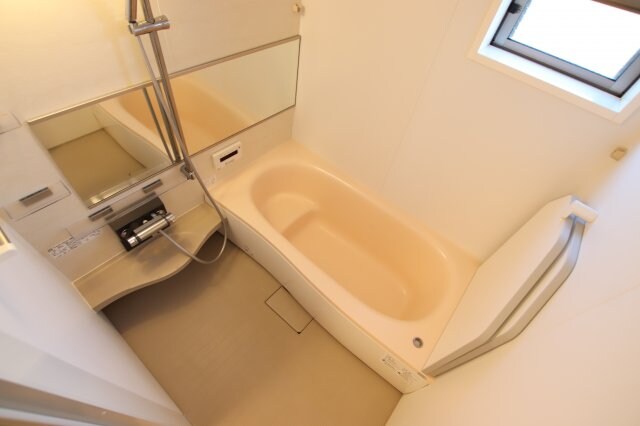 ノイエスカーサの物件内観写真