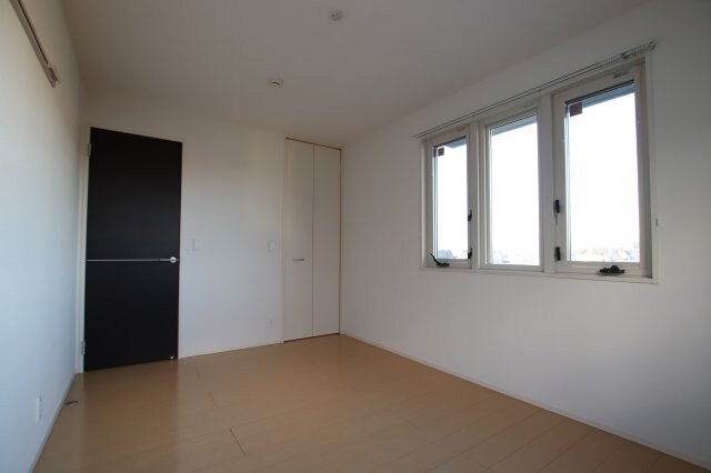 ノイエスカーサの物件内観写真