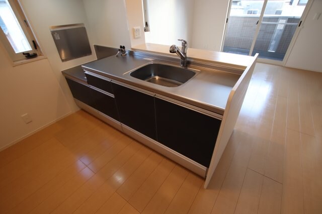 ノイエスカーサの物件内観写真