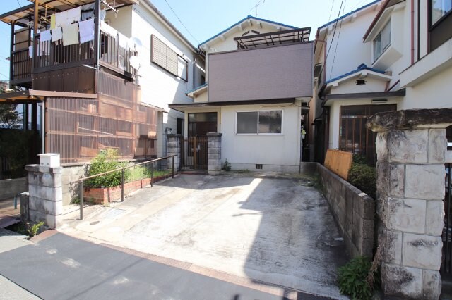 大阪府富田林市西板持町２丁目の物件外観写真