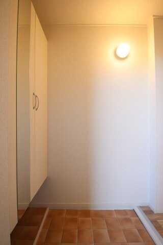 トリバン深井の物件内観写真