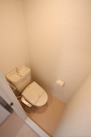 トリバン深井の物件内観写真