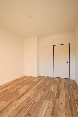 トリバン深井の物件内観写真