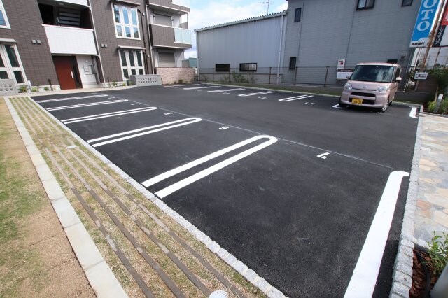 メゾンドール北野田の物件外観写真