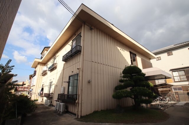 グランドオール正和の物件外観写真