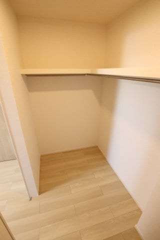 アイマコート初芝の物件内観写真