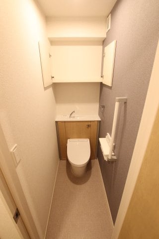 アイマコート初芝の物件内観写真