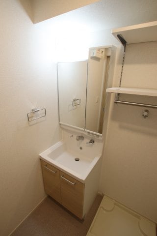 アイマコート初芝の物件内観写真