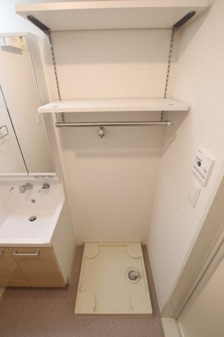 アイマコート初芝の物件内観写真