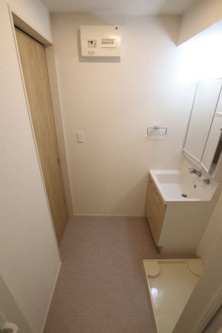 アイマコート初芝の物件内観写真