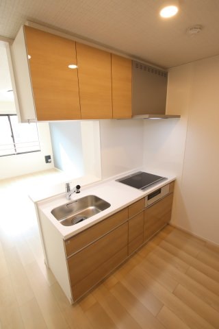 アイマコート初芝の物件内観写真