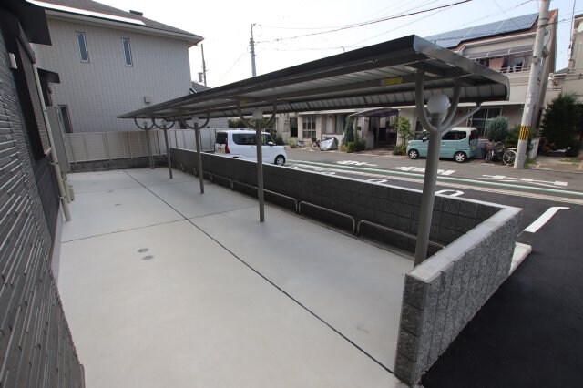 アイマコート初芝の物件内観写真