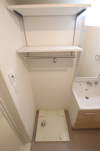 アイマコート初芝の物件内観写真