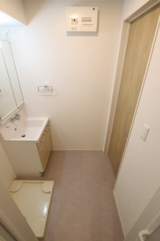 アイマコート初芝の物件内観写真