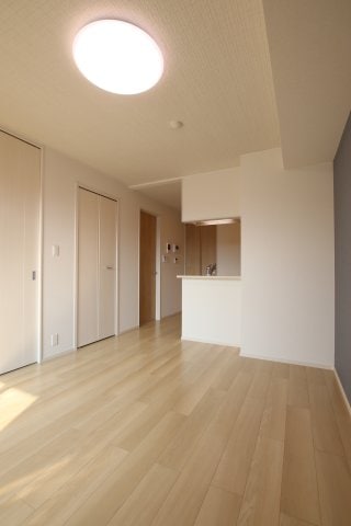 アイマコート初芝の物件内観写真