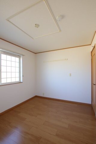 シェーネエレガンシアの物件内観写真