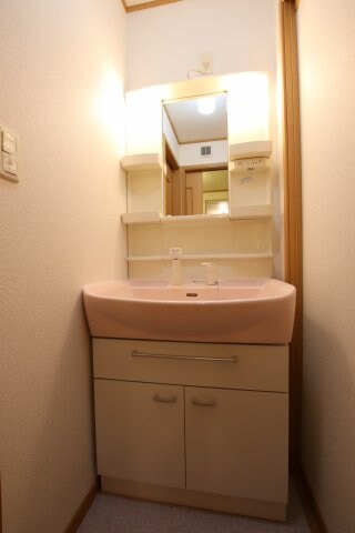 シェーネエレガンシアの物件内観写真