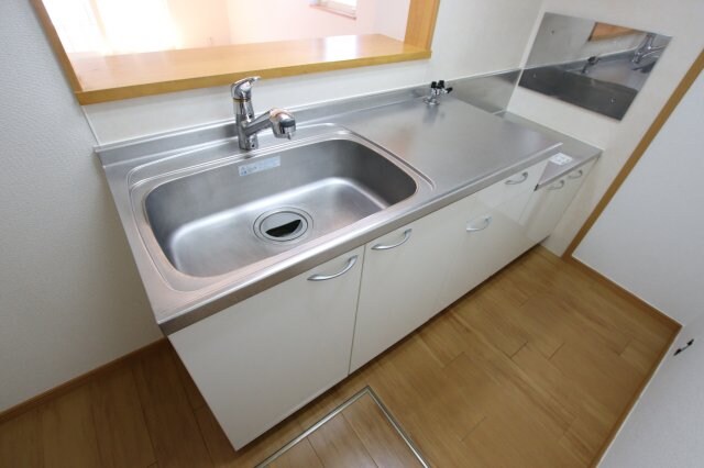 シェーネエレガンシアの物件内観写真