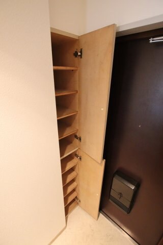 アデューウエダの物件内観写真