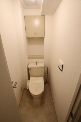 アデューウエダの物件内観写真