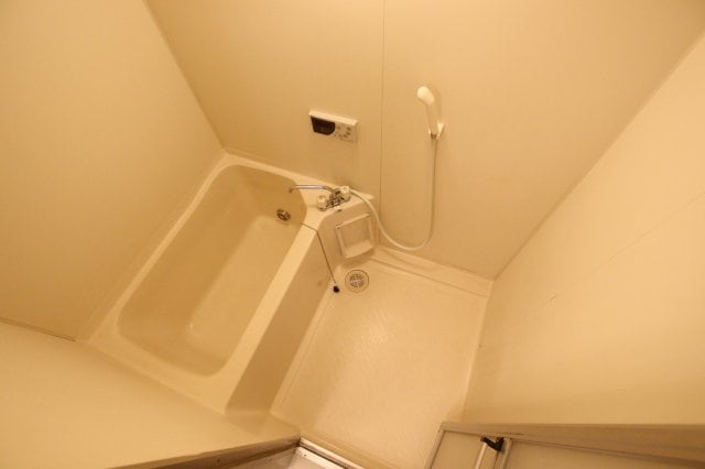 アデューウエダの物件内観写真