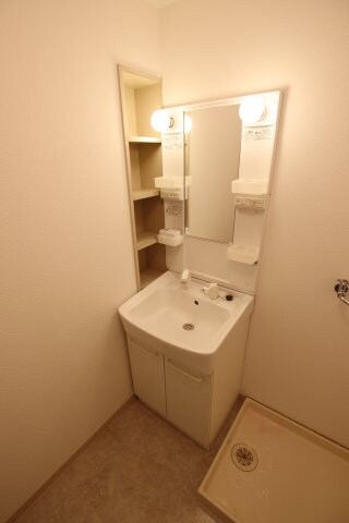 アデューウエダの物件内観写真