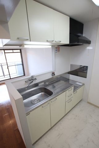 アデューウエダの物件内観写真