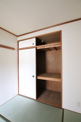 アデューウエダの物件内観写真