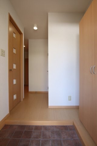 フローラルⅣの物件内観写真