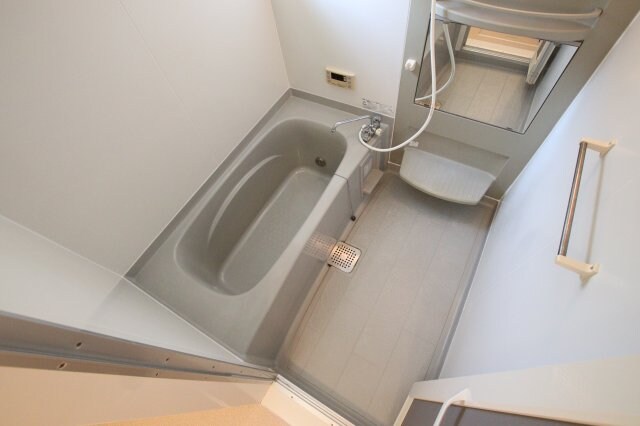 フローラルⅣの物件内観写真