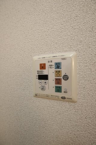 フローラルⅣの物件内観写真