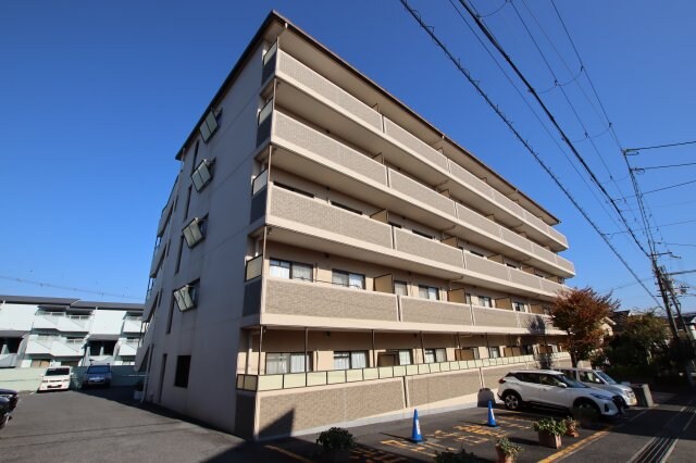 グミヒルズの物件外観写真