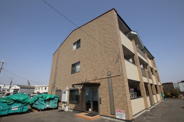 フランメゾンの物件外観写真