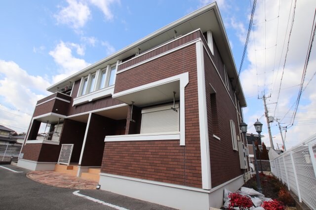 ドルチェヴィータ北山の物件外観写真