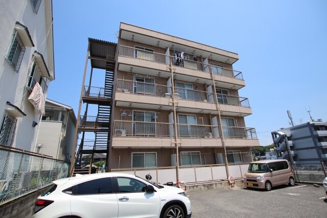 ラフォーレ金剛の物件外観写真