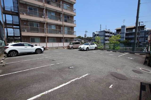 ラフォーレ金剛の物件外観写真