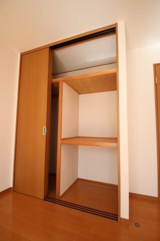 ラフォーレ金剛の物件内観写真