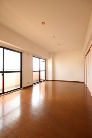 ルナピエーナ泉北の物件内観写真