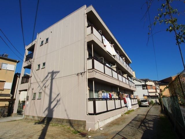 初芝マンションの物件外観写真