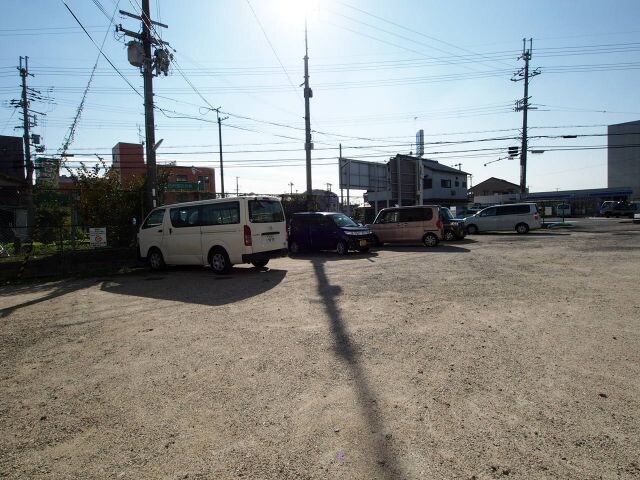 初芝マンションの物件外観写真