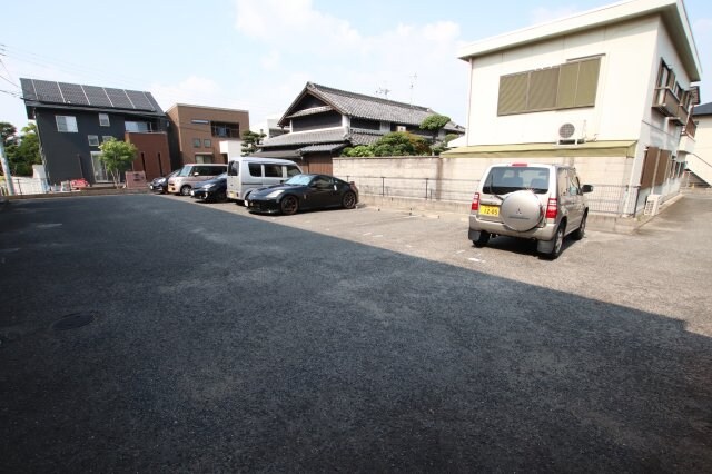 西井ハイツの物件外観写真